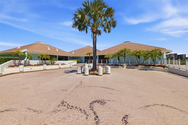 Building Photo - 9495 Blind Pass Rd