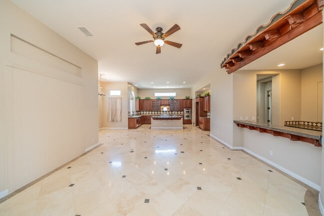 Building Photo - 17425 Cyrus Ln