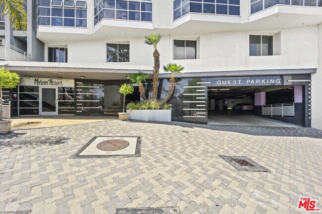 Building Photo - 171 N Church Ln