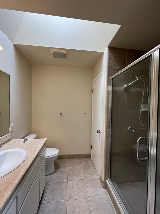 Building Photo - 4235 Grace St