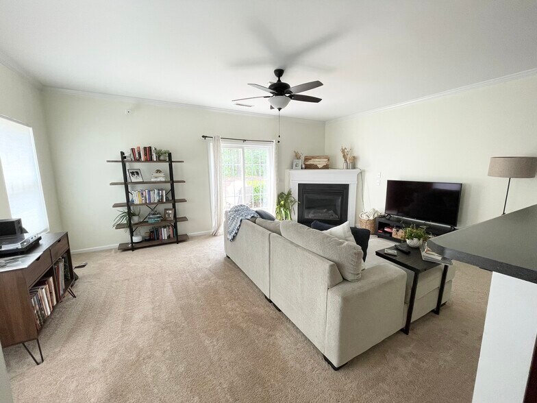 Living Room 2 - 224 Hampshire Downs Dr