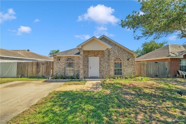 Building Photo - 3808 Toucan Ave