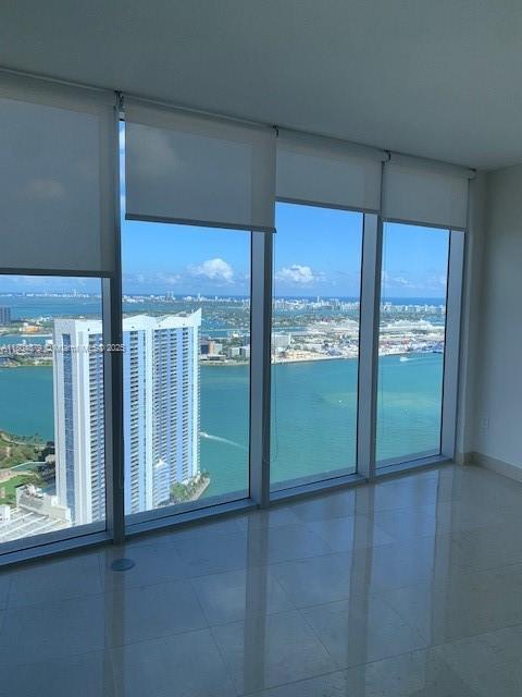 Building Photo - 465 Brickell Ave