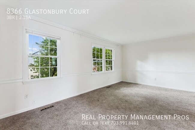 Building Photo - 8366 Glastonbury Ct