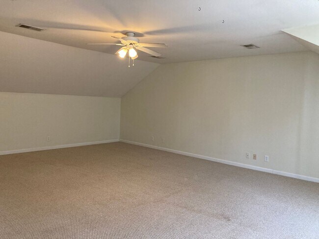 Building Photo - 2566 Leprechaun Ln