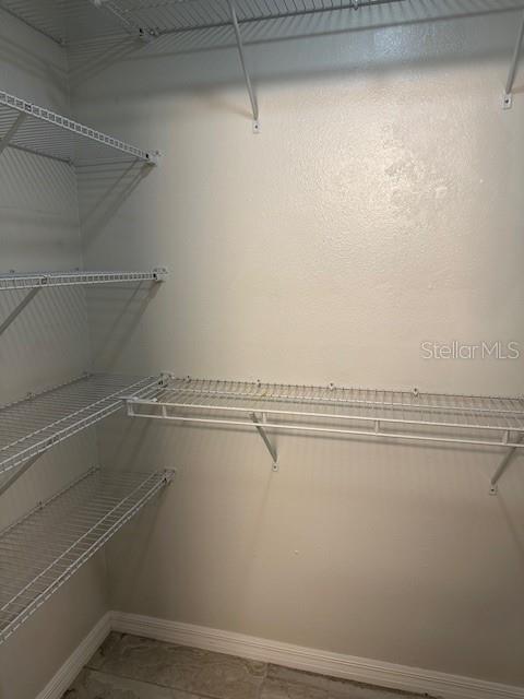 Building Photo - 2683 Sabal Springs Cir