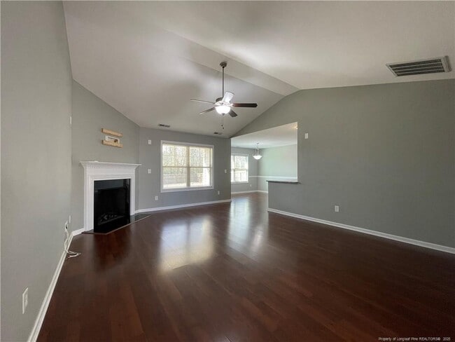 Building Photo - 152 Ladden Ln