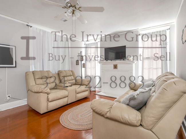 Building Photo - For Rent in Capitol Heights Historic District!