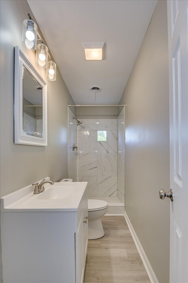 Building Photo - 3635 Spanish Trace Dr