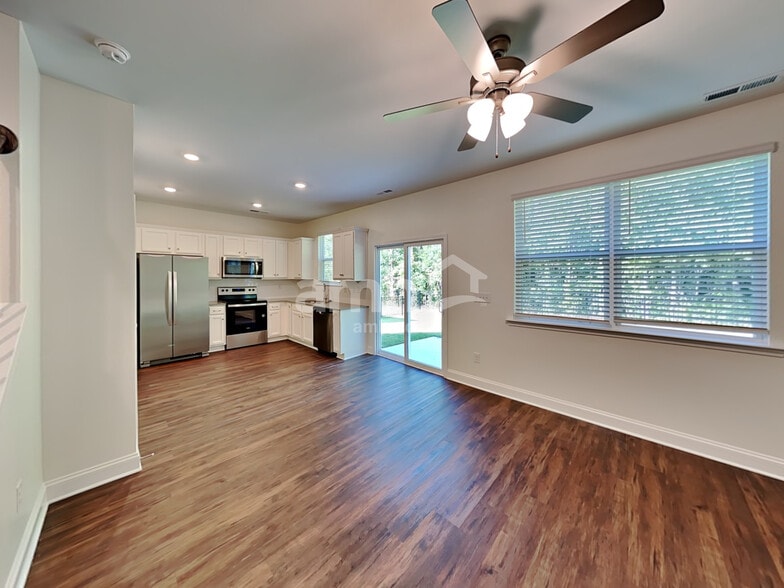 Building Photo - 1322 Bethany Dallas Dr