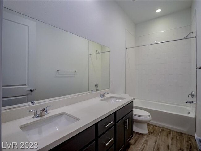 Building Photo - BEAUTIFUL 4BEDROOM HOME IN CADENCE