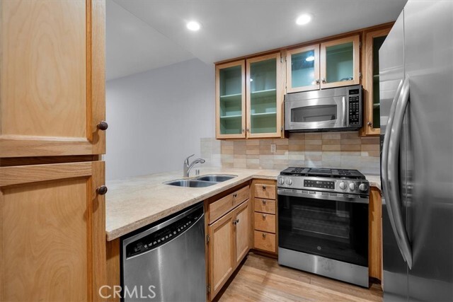 Building Photo - 8505 Gulana Ave