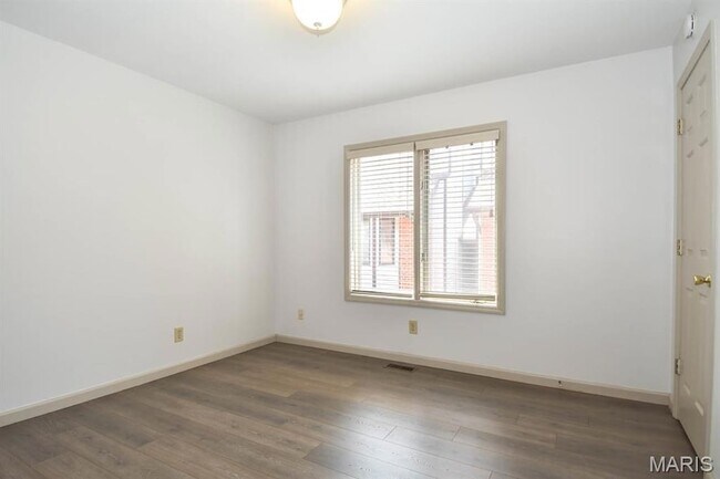 Building Photo - 4444 Lindell Blvd