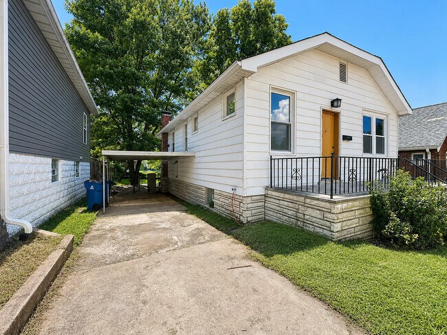Building Photo - 8527 Philo Ave
