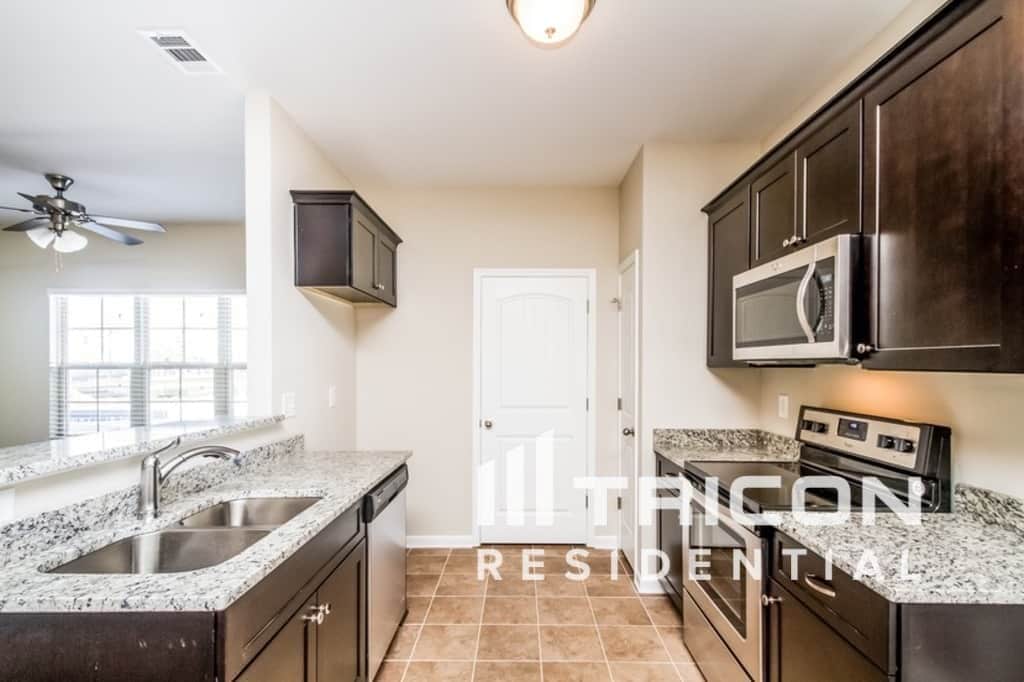 Building Photo - 2275 Cason Ln