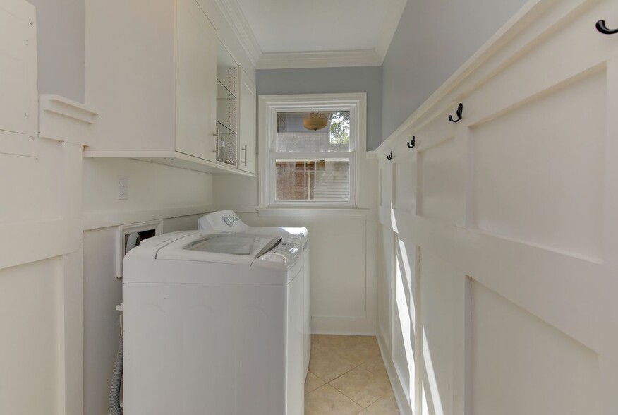 Building Photo - 6338 Owenby Ct