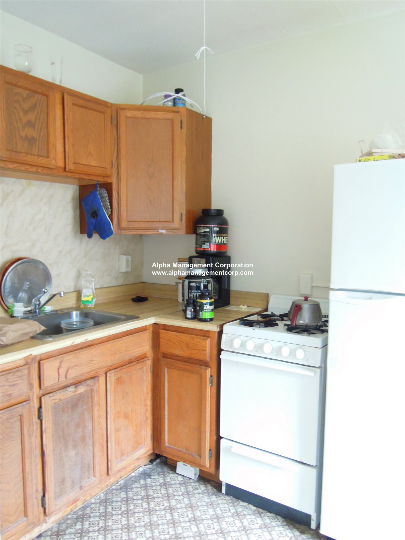 Building Photo - 349 Pleasant St