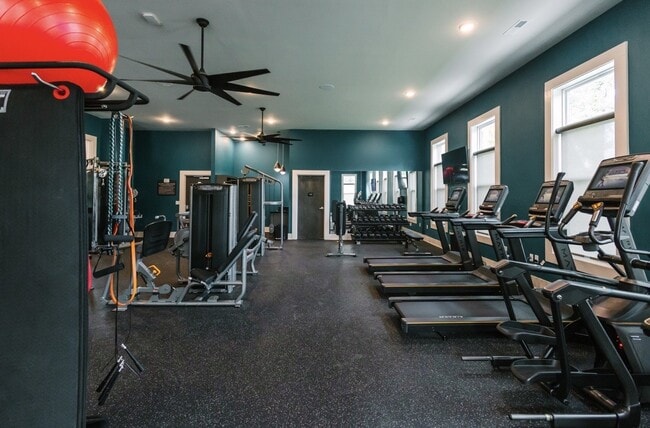 Building Photo - 2821 Yorkshire Moors Wy