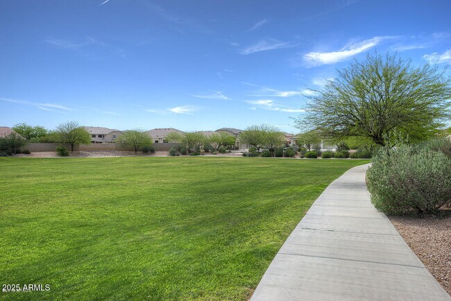 Building Photo - 40304 W Hayden Dr