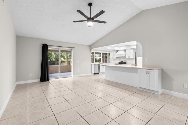 Building Photo - 1799 SW Taurus Ln