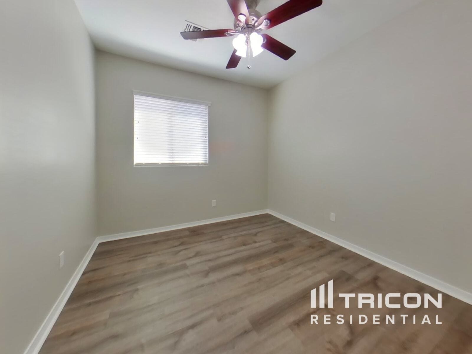 Building Photo - 41220 W Colby Dr