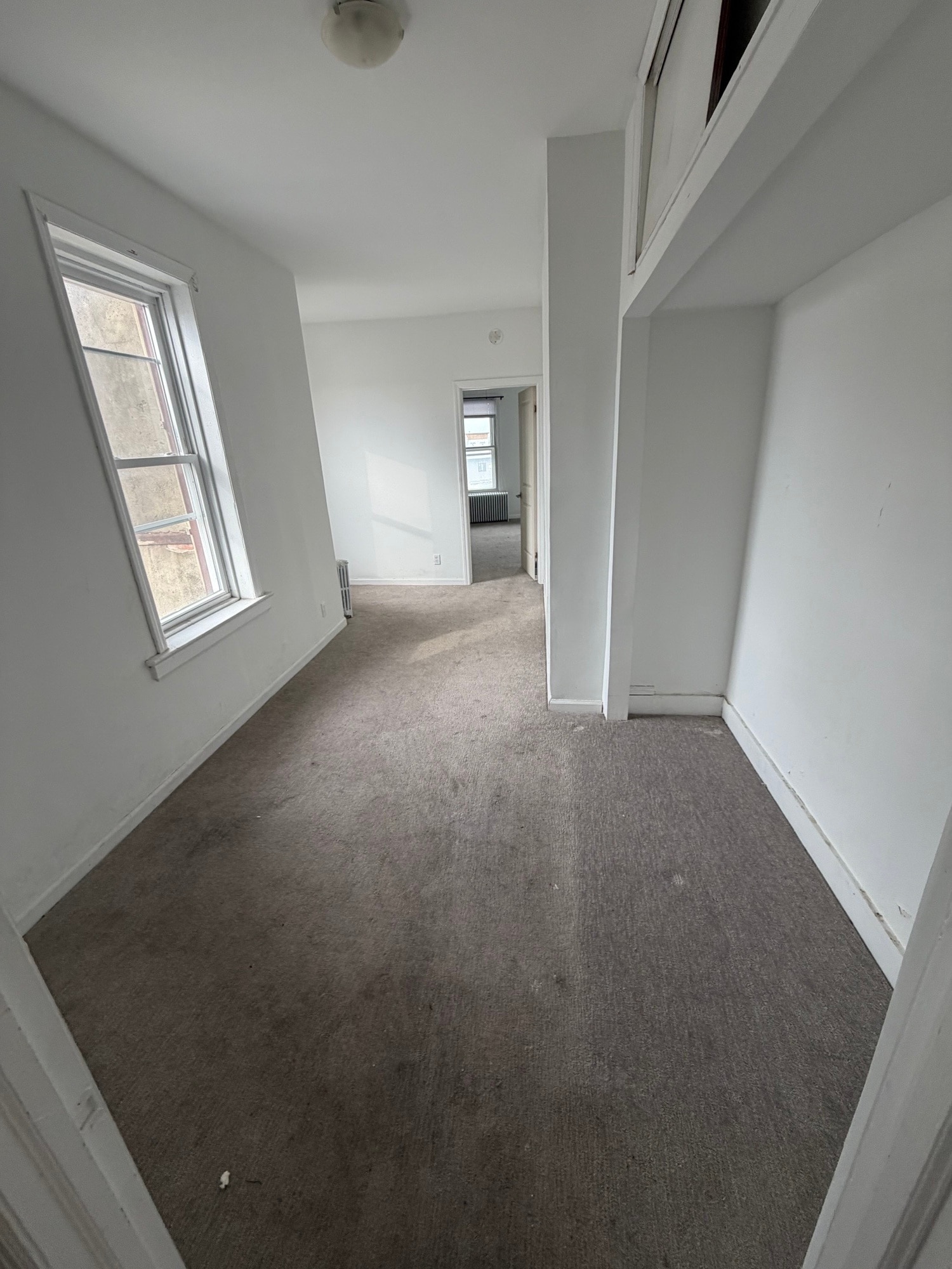 Building Photo - 187 Hopkins Ave