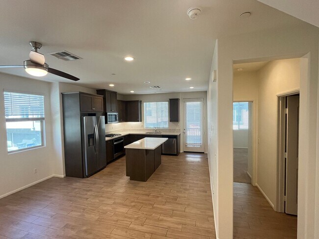 Building Photo - 2327 Verano Wy.