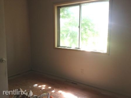 Building Photo - 2 br, 1 bath House - 1740 W Olive St