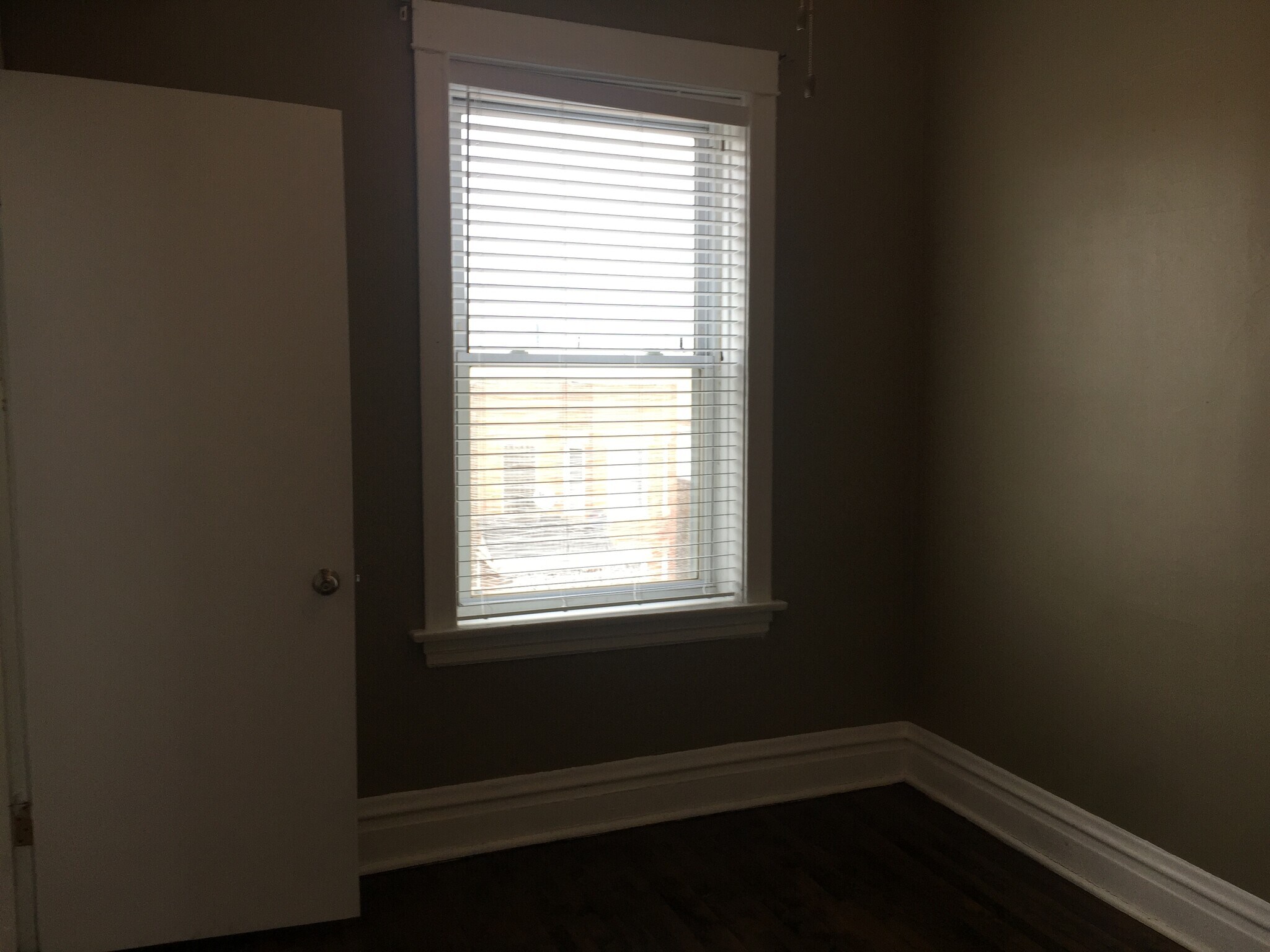 Building Photo - 2960 N Elston Ave