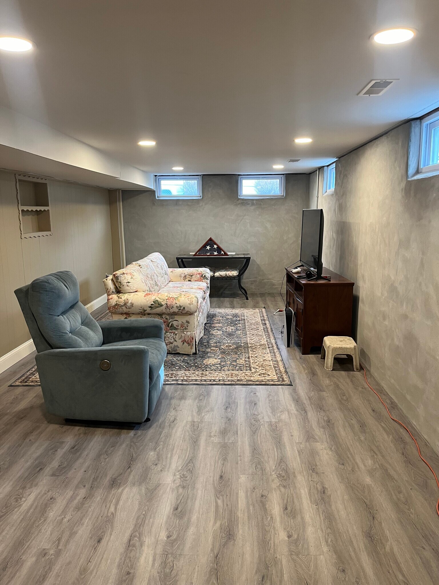 Partially Finished Basement - 50 Morgan Rd
