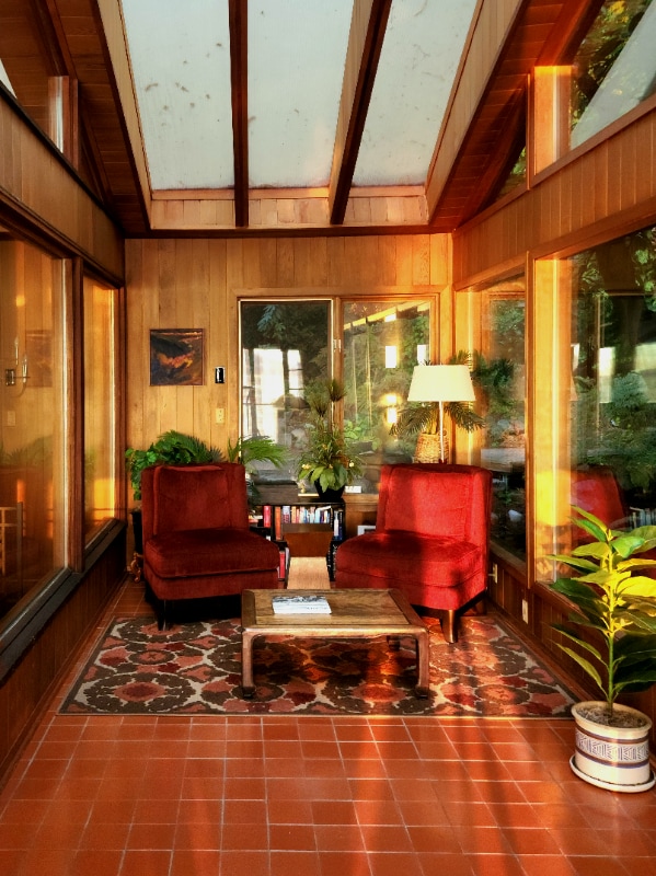 Building Photo - 1231 Chuckanut Dr