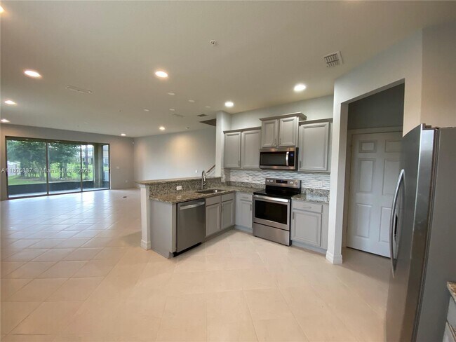 Building Photo - 3028 Alessa Loop