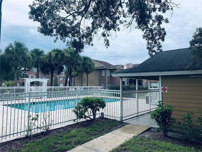 Building Photo - 4350 Perkinshire Ln