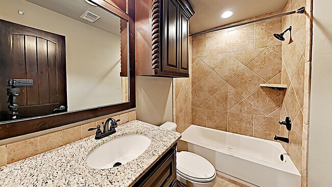 Building Photo - Stunning 5 Bedroom In Edmond With Bonus Room and Study