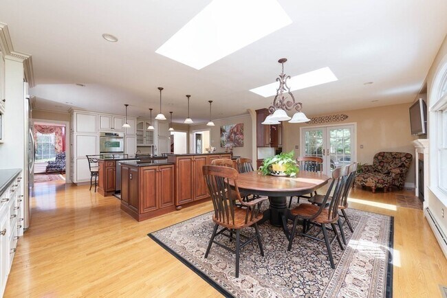 Building Photo - 4 Elliston Rd