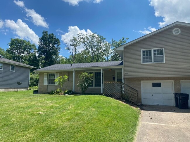 Primary Photo - Charming 3-Bed Rental Home with Wood Floor...