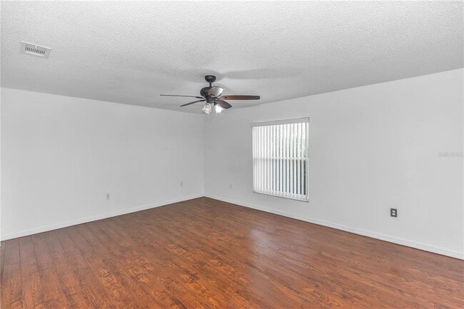 Building Photo - 8315 Village Green Rd