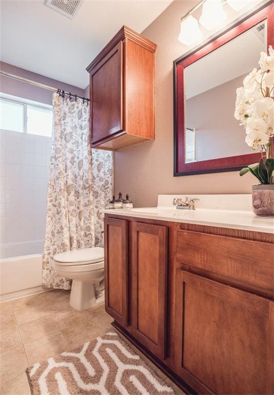 Building Photo - 11012 Los Comancheros Rd