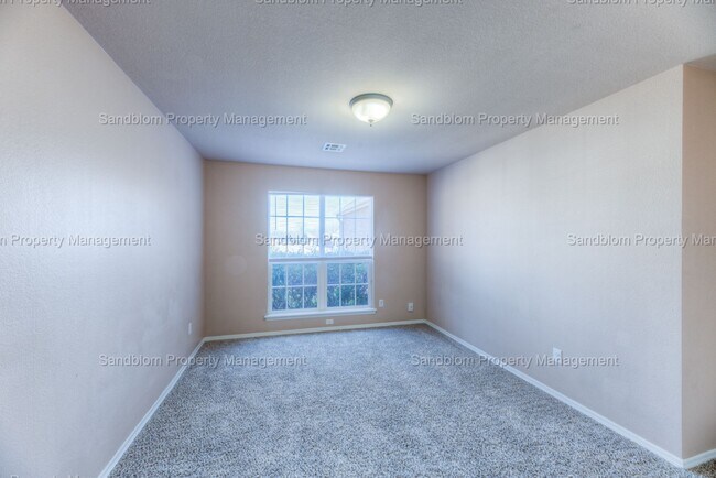 Building Photo - FOR LEASE | Jenks | $2200 Rent