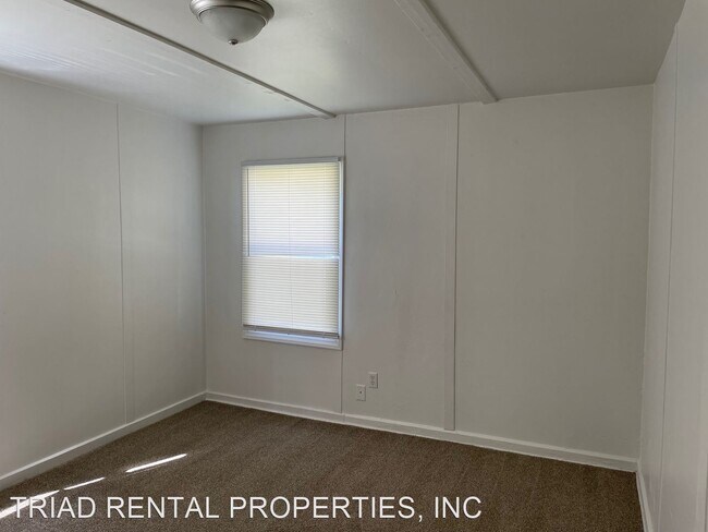 Building Photo - 2 br, 1 bath House - 1518 SLOAN ST.