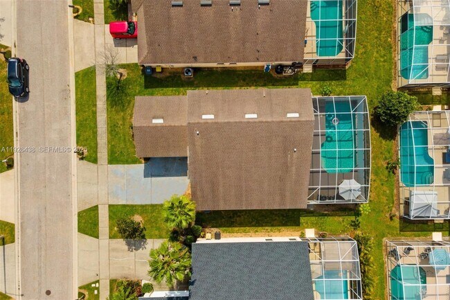 Building Photo - 128 Emeraldview Ave