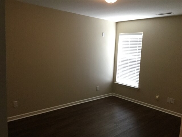 Building Photo - 4015 Lawrence Daniel Dr