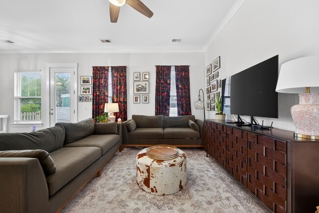 Building Photo - 4515 Summey Street