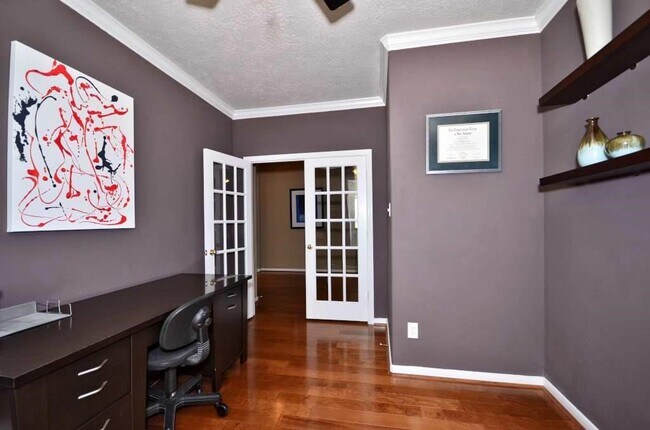 Building Photo - 21114 Albany Park Ln