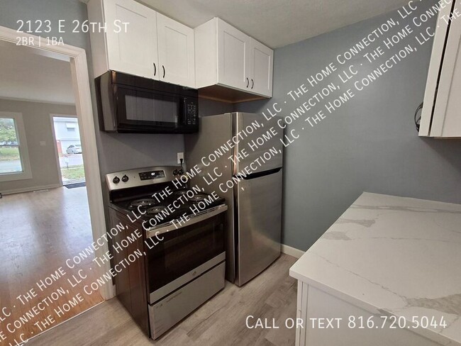 Building Photo - 2123 E 26th Ave