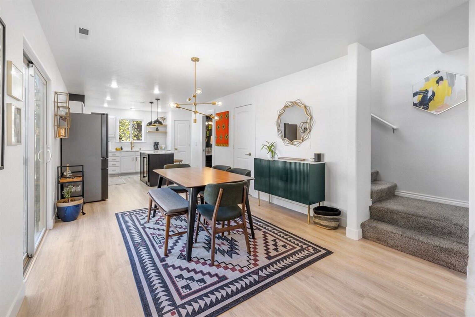 Building Photo - 2624 S Virginia Ave