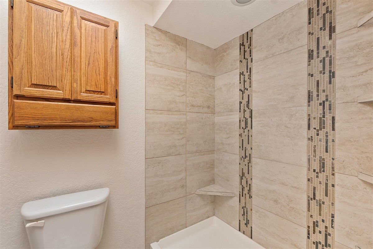 Building Photo - 3883 N Tumbleweed Pl