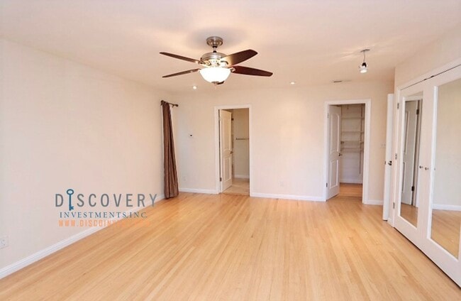 Building Photo - Four Bedroom Montclair Home with Forest Views