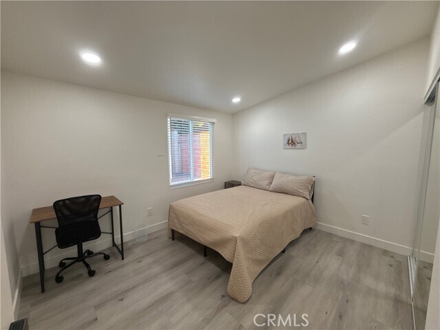 Building Photo - 12391 Lampson Ave