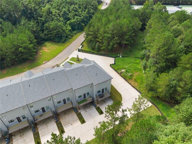 Building Photo - 157 Brush Creek Ct